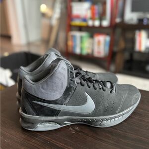 Men’s Air Ross Pro VI Nubuck Basketball shoes